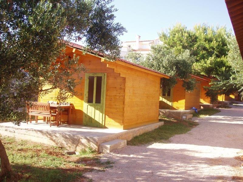 Bungalows Starine Tribunj Tribalj Esterno foto